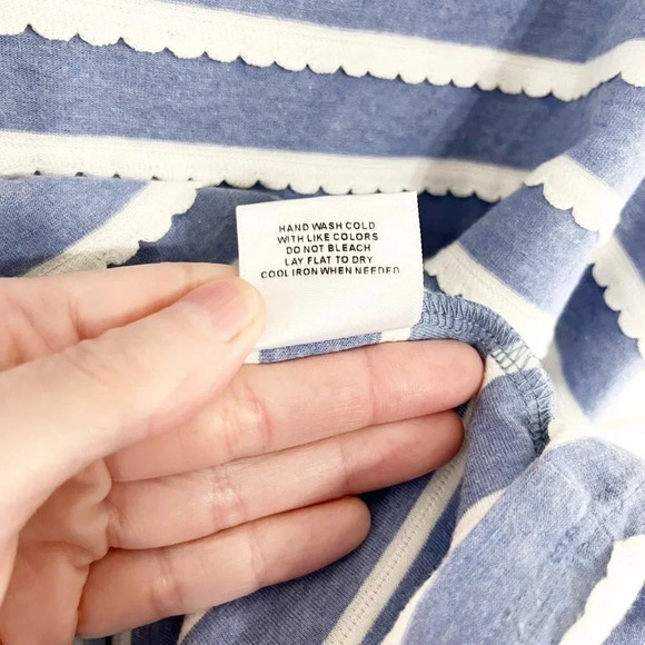 Modcloth Blue & White Scalloped Tank Top Women's Plus Size 1X - Picture 7 of 7